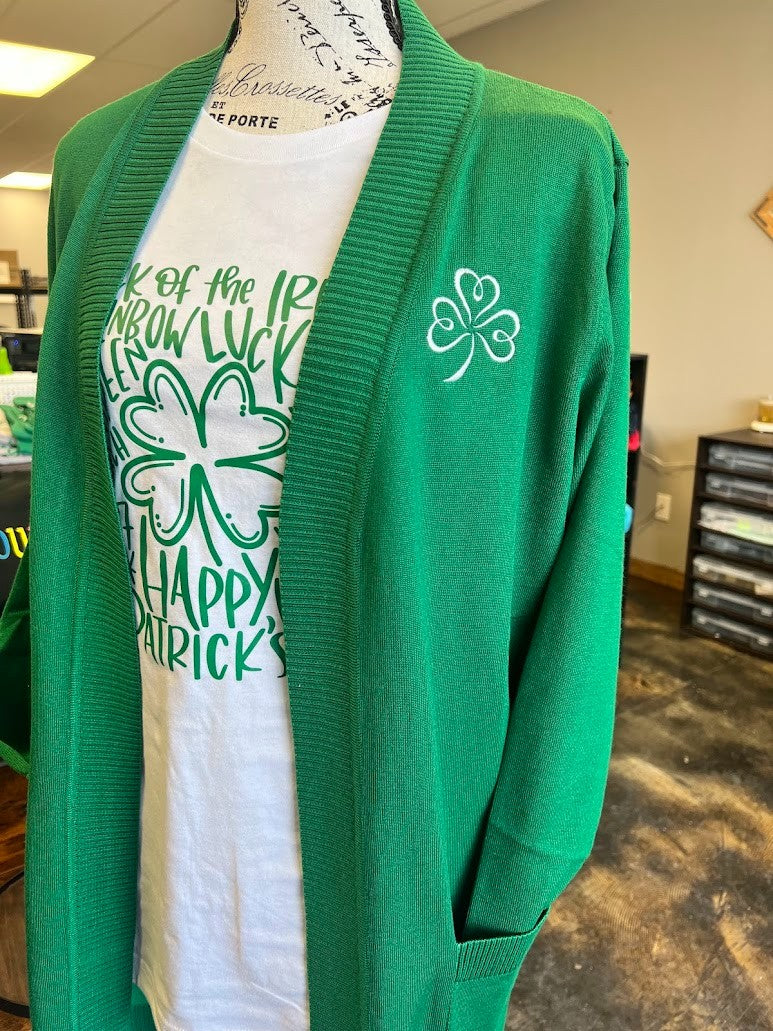 Green cardigan with shamrock|4706