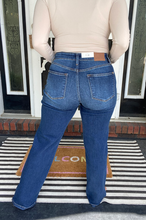 Judy Blue Mid Rise Straight Leg Jeans|7162