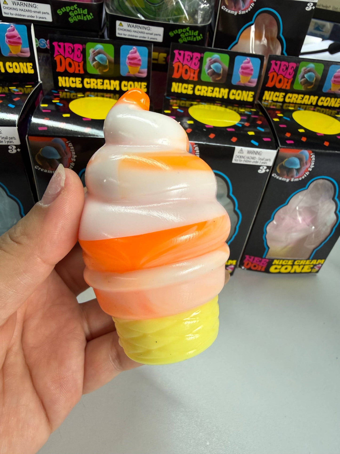 Nice cream cone Ice pop squishy fidget toy-no brand