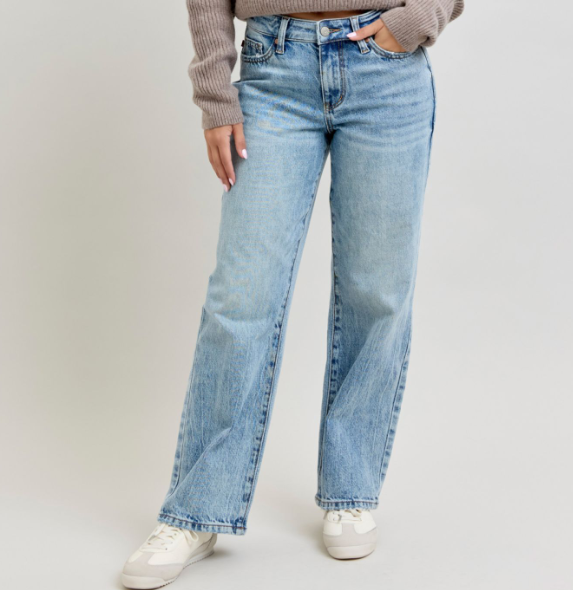 Mid Rise Petite Rigid Magic Straight Judy Blue Jeans|8581