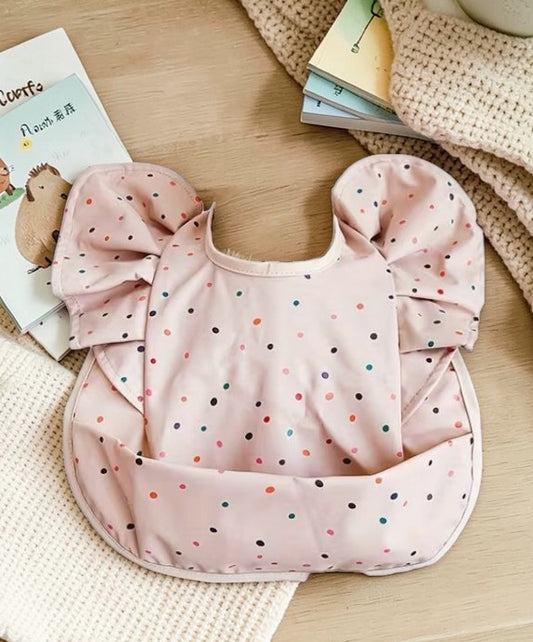WATERPROOF RUFFLE POCKET BIB|8951