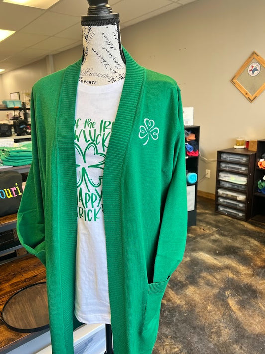 Green cardigan with shamrock|4704