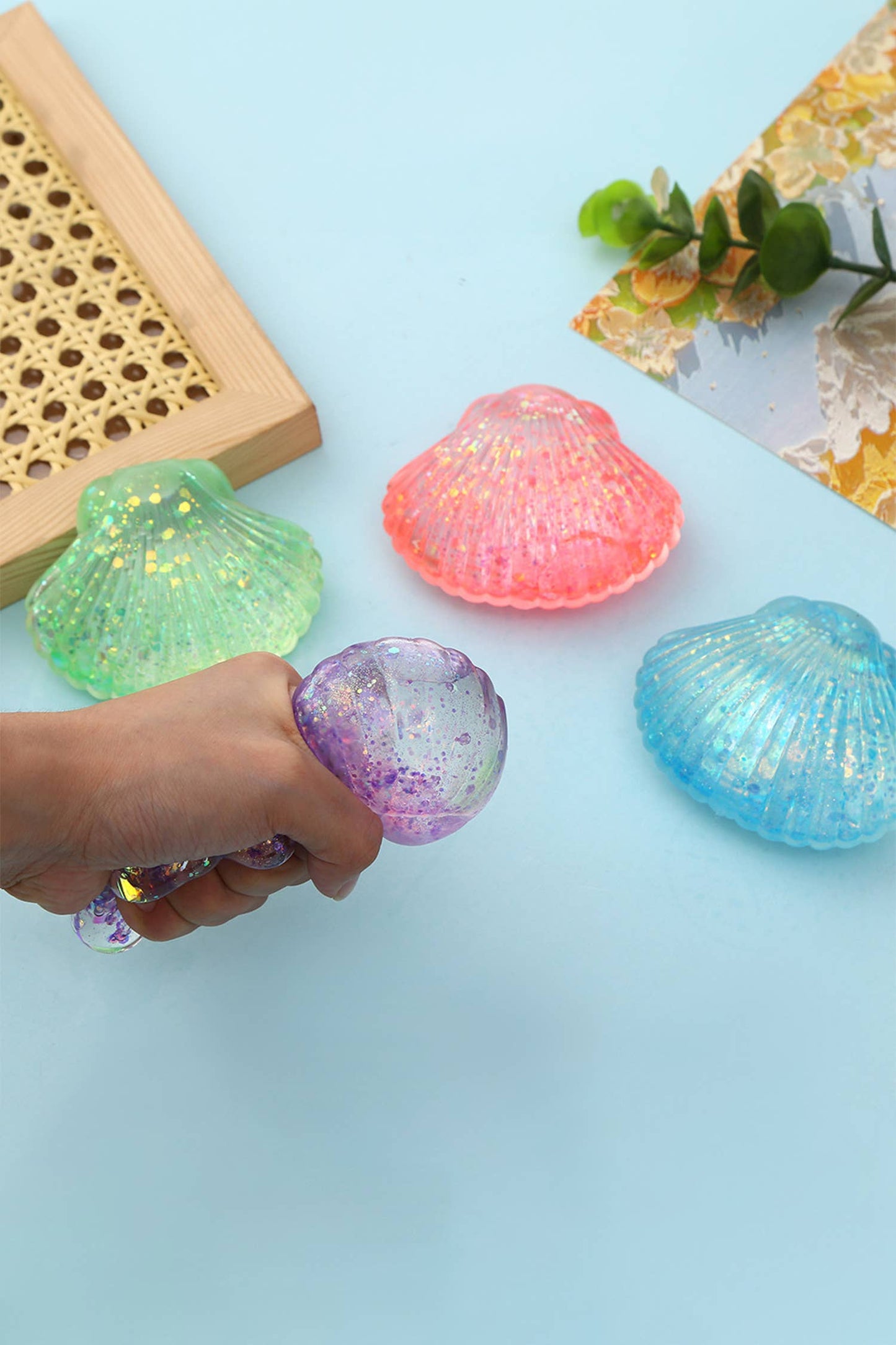 Seashell Shaped Glitter Squishy Stress Relief Squeeze Toy
