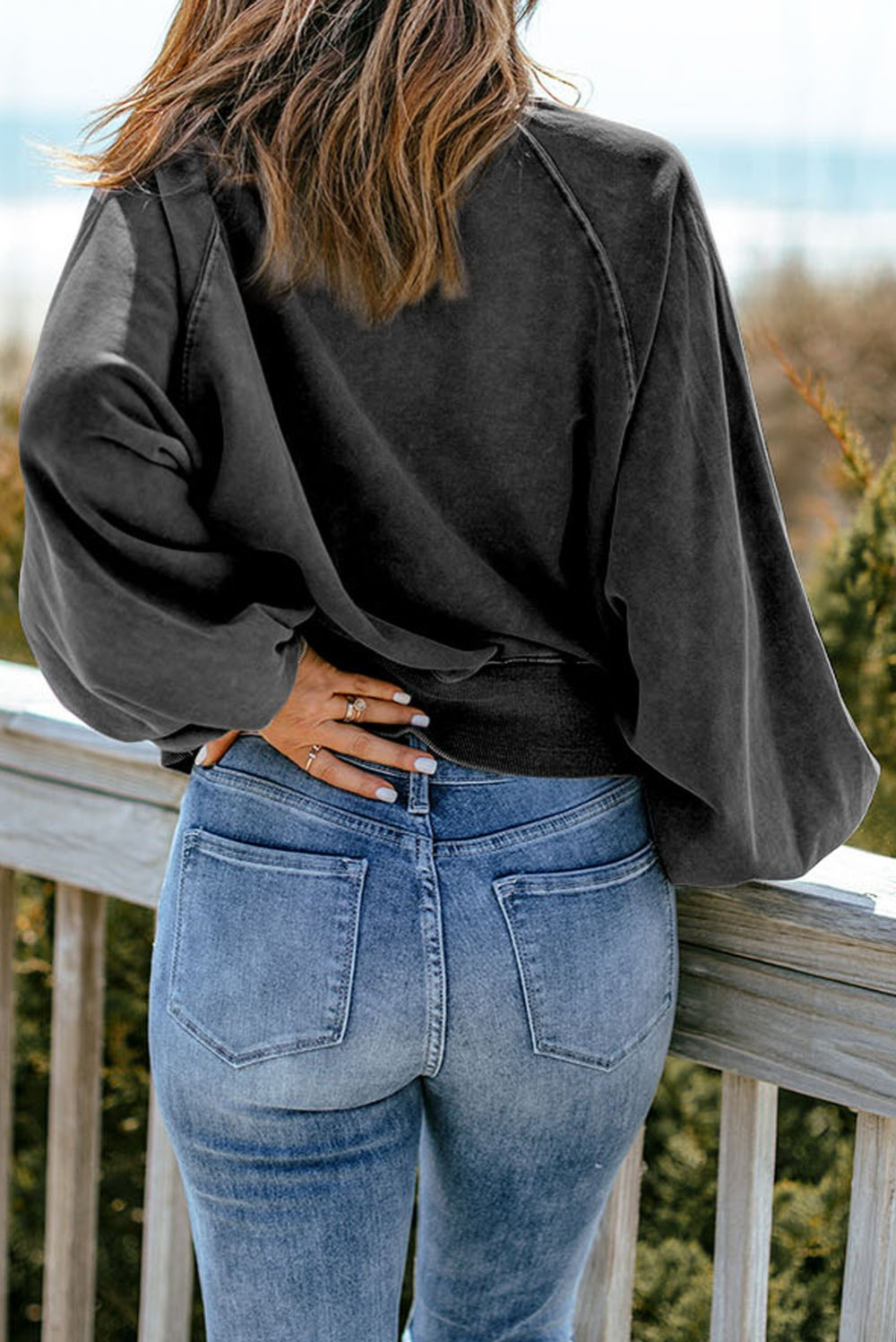 Quarter-Snap Lantern Sleeve Sweatshirt - Black|7942