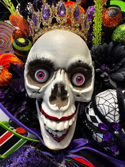 QUEEN OF HALLOWEEN DELUXE XL SKULL WREATH 35x39|9474