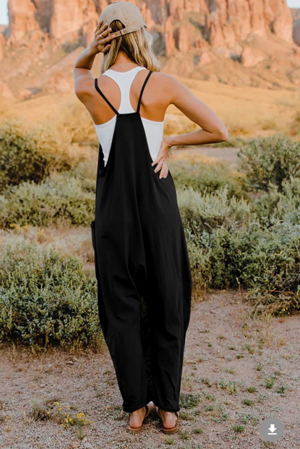 V-Neck Sleeveless Jumpsuit w/ Pockets|7299