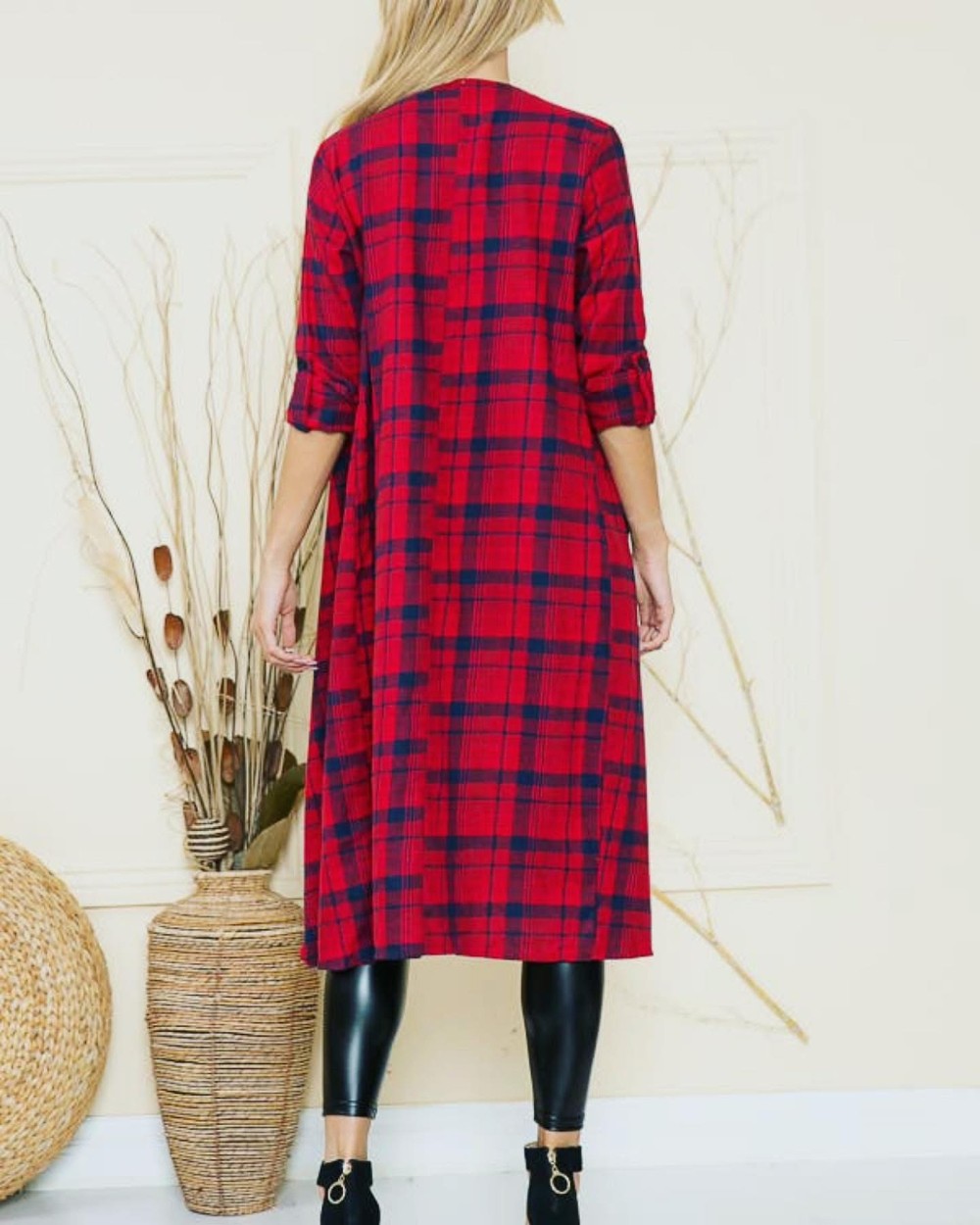 Red/Navy Plaid Cardigan|450