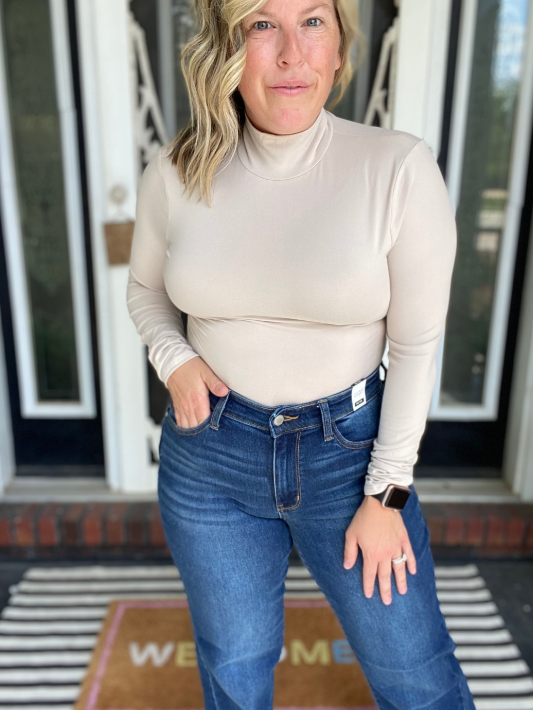 Beige turtleneck bodysuit|8551