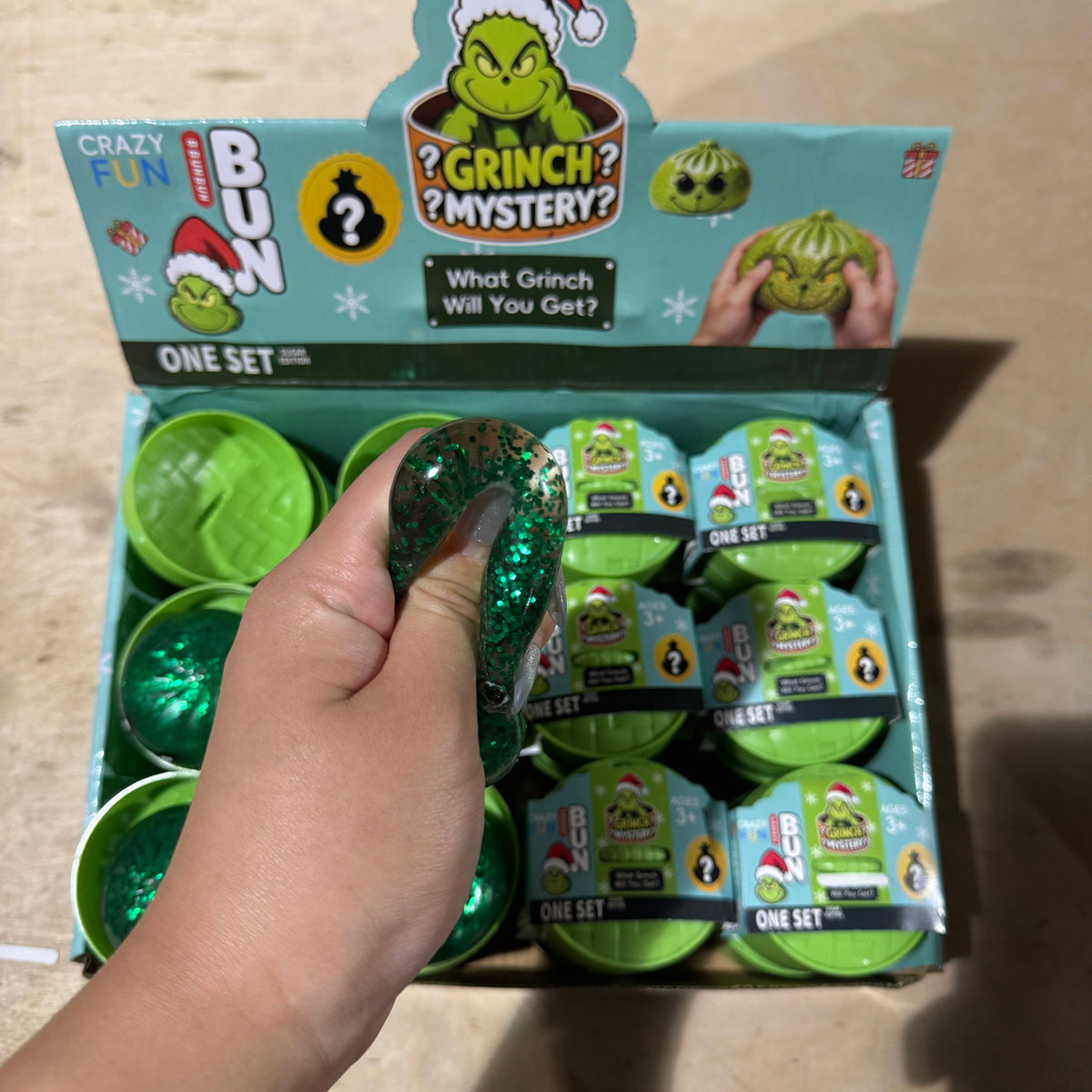 MINI Sugar Squeeze Glitter Grinch Dumpling 24/pk | A176