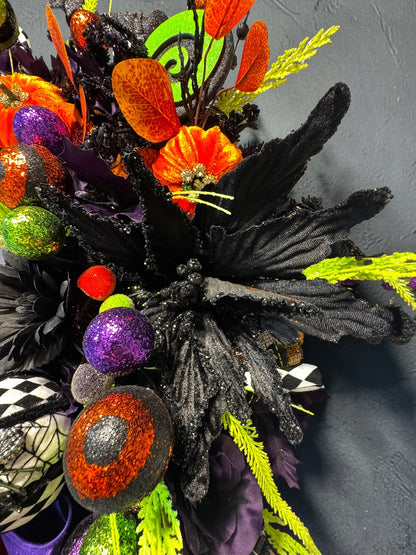 QUEEN OF HALLOWEEN DELUXE XL SKULL WREATH 35x39|9486