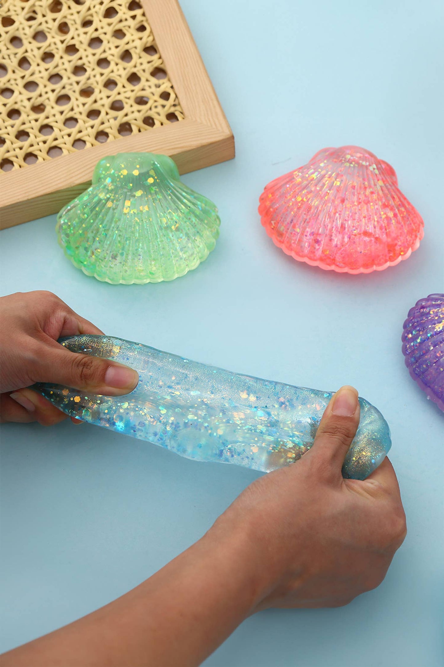 Seashell Shaped Glitter Squishy Stress Relief Squeeze Toy