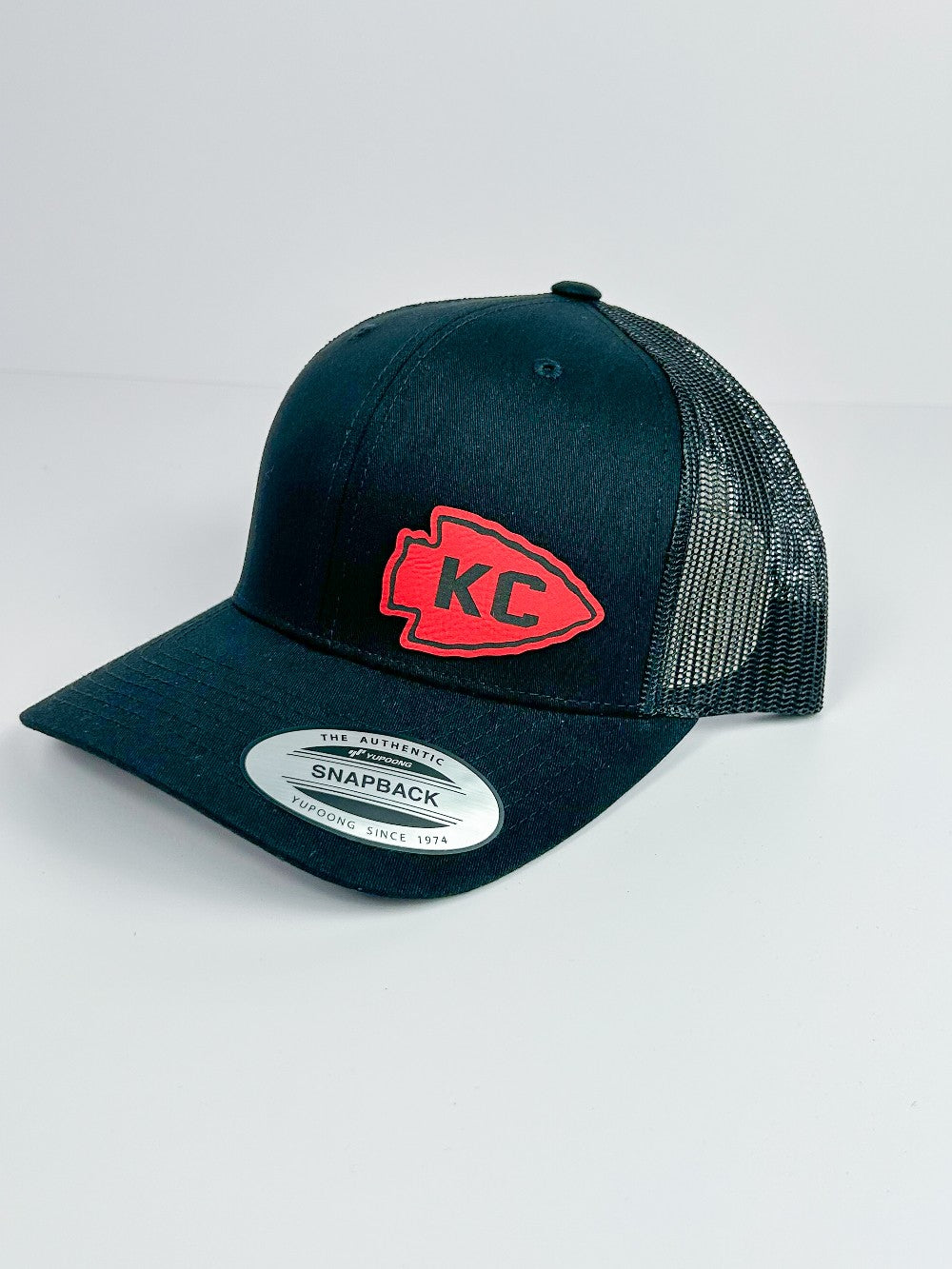 Black Yupoong Hat - Red KC Arrowhead|8457