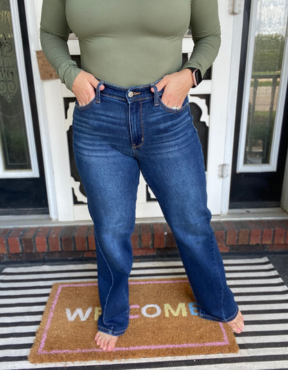 Judy Blue Mid Rise Straight Leg Jeans|7163