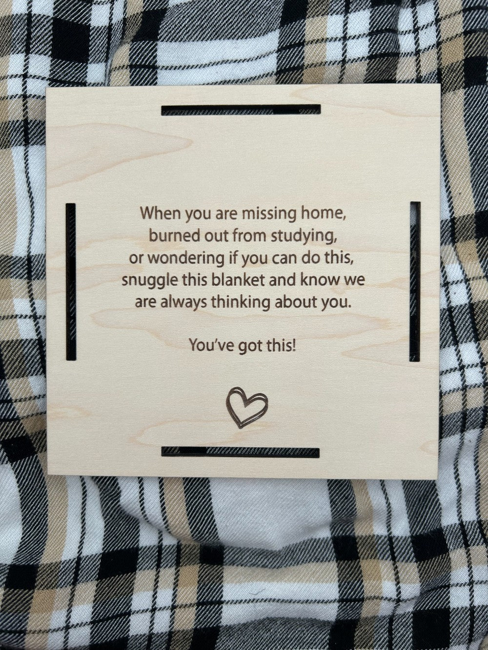 Blanket Square - Missing Home|8327
