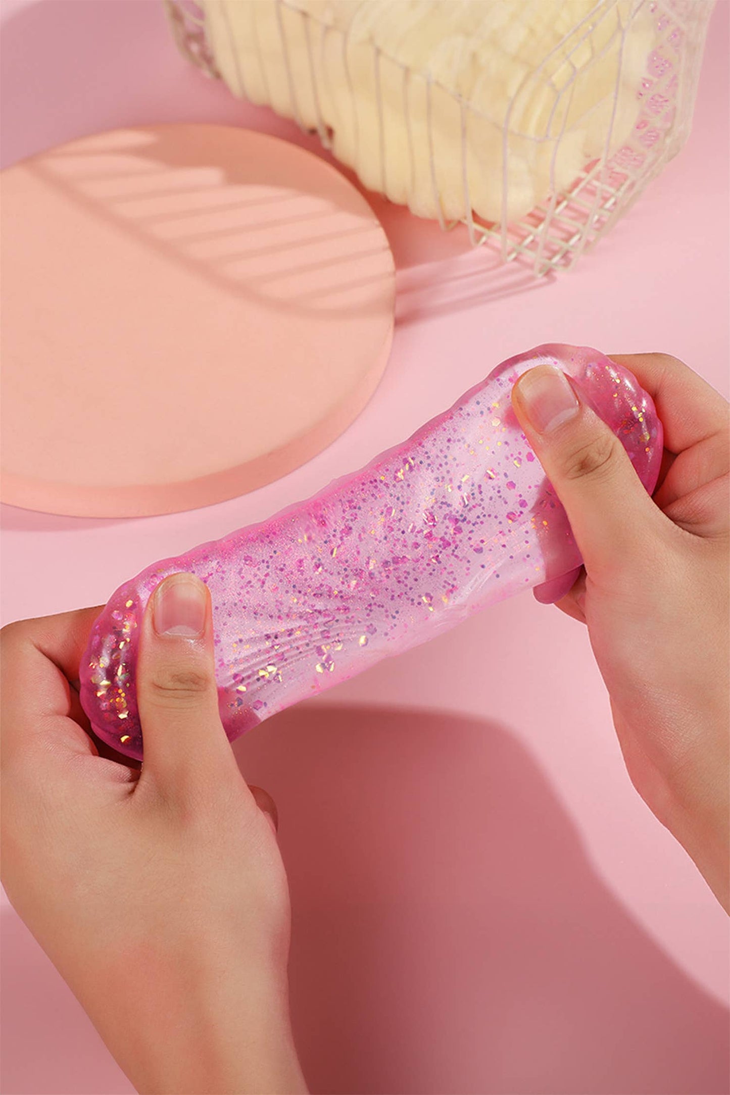 Seashell Shaped Glitter Squishy Stress Relief Squeeze Toy