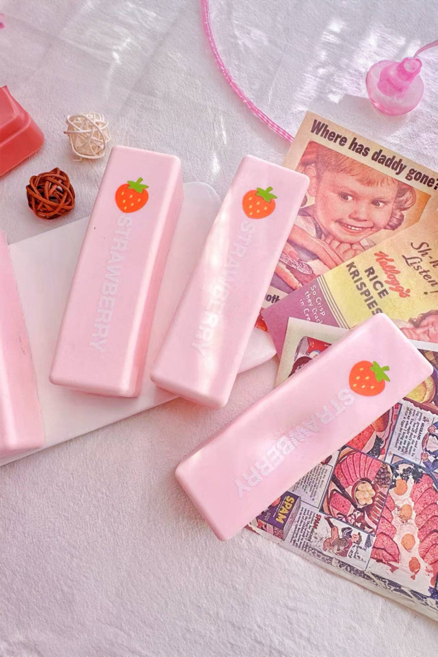 LDC 1PC PU Strawberry Sticker Relieve Pressure Squishy Toy